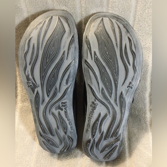 Romika Fidschi 22 Black Gold Women's Sandals EU 37 US 6 to 6.5 - Picture 8 of 13